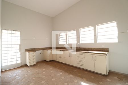 Cozinha de casa para alugar com 4 quartos, 180m² em Centro, Uberlândia