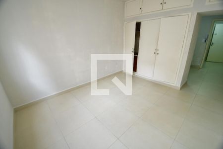 Quarto de apartamento à venda com 1 quarto, 38m² em Centro, Campinas