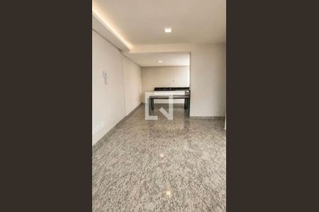 Apartamento à venda com 2 quartos, 60m² em Anchieta, Belo Horizonte