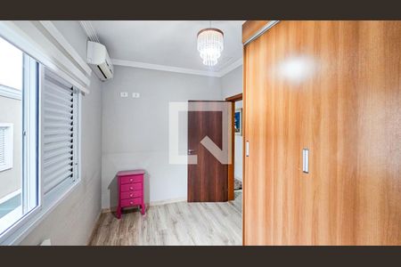 Suíte 1 de casa à venda com 4 quartos, 232m² em Umuarama, Osasco