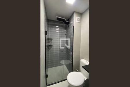 Banheiro de apartamento à venda com 2 quartos, 37m² em Jardim São Luís, São Paulo