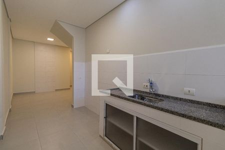 Sala e Cozinha  de casa para alugar com 2 quartos, 100m² em Vila Clara, São Paulo