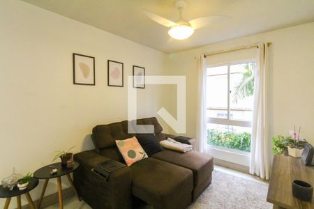 Sala de apartamento para alugar com 3 quartos, 55m² em Igara, Canoas