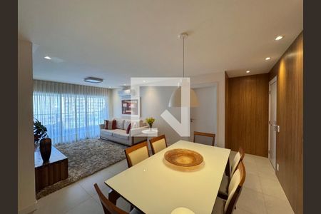 Sala de apartamento à venda com 4 quartos, 156m² em Barra da Tijuca, Rio de Janeiro