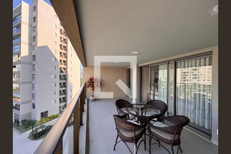 Varanda de apartamento à venda com 4 quartos, 156m² em Barra da Tijuca, Rio de Janeiro