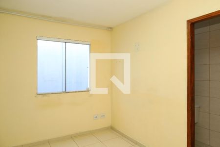 Quarto 2- Suíte de casa de condomínio à venda com 2 quartos, 65m² em Vila Carmosina, São Paulo