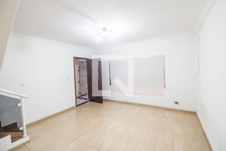 Sala  de casa para alugar com 3 quartos, 90m² em Jardim Copiuva, Carapicuíba
