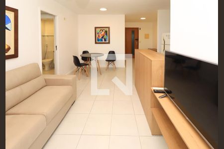 Sala de apartamento para alugar com 1 quarto, 54m² em Caminho das Árvores, Salvador