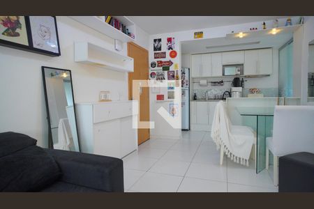 Sala de apartamento para alugar com 3 quartos, 68m² em Jardim Carvalho, Porto Alegre