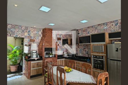 Cozinha de casa à venda com 3 quartos, 360m² em Residencial Alice Barbosa, Goiânia