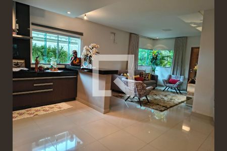 Cozinha de casa à venda com 3 quartos, 360m² em Residencial Alice Barbosa, Goiânia