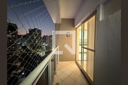 Sala - Varanda de apartamento para alugar com 2 quartos, 70m² em Jacarepaguá, Rio de Janeiro