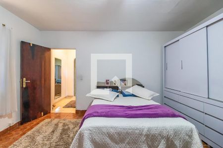 Quarto 2 de casa à venda com 3 quartos, 193m² em Jardim Belval, Barueri