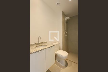 Banheiro de apartamento para alugar com 1 quarto, 29m² em Vila Andrade, São Paulo
