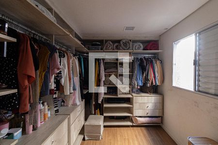 Closet Suíte 1 de casa à venda com 2 quartos, 78m² em Vila Nova Savoia, São Paulo