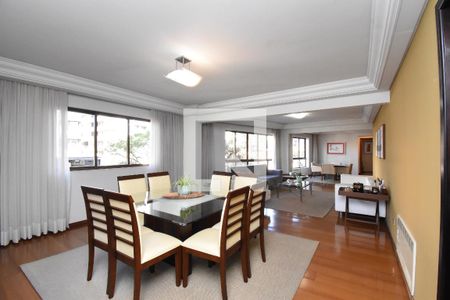 Sala de apartamento à venda com 3 quartos, 271m² em Batel, Curitiba