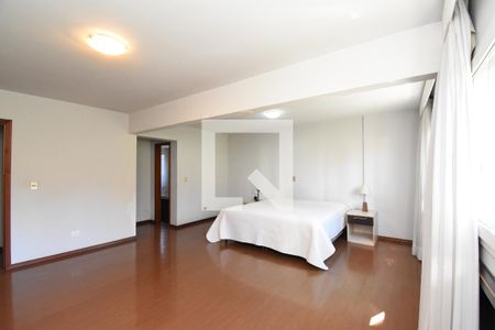 Suíte de apartamento à venda com 3 quartos, 271m² em Batel, Curitiba