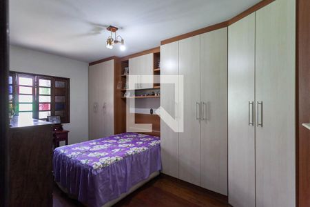 Suíte de casa à venda com 5 quartos, 300m² em Ressaca, Contagem