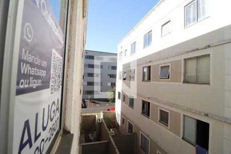 Plaquinha de apartamento para alugar com 2 quartos, 41m² em Shopping Park, Uberlândia