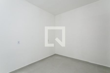 Quarto 1  de apartamento para alugar com 2 quartos, 40m² em Vila Taquari, São Paulo