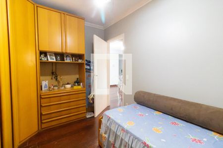 Quarto 1 de apartamento para alugar com 2 quartos, 64m² em Partenon, Porto Alegre