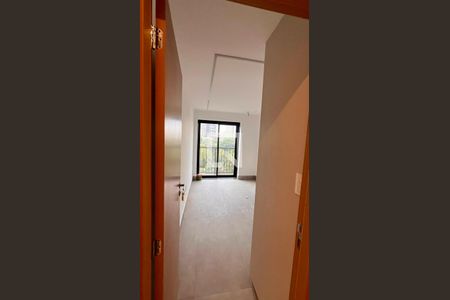 Quarto de apartamento à venda com 2 quartos, 75m² em Setor Bueno, Goiânia