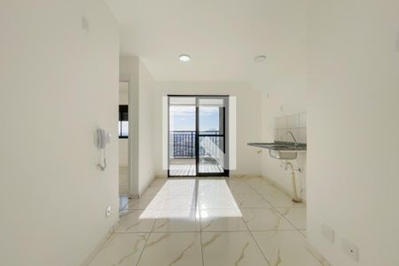 Sala e Cozinha de apartamento para alugar com 2 quartos, 43m² em Rochdale, Osasco
