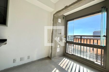 Sala/Quarto de kitnet/studio à venda com 1 quarto, 29m² em Jardim Prudência, São Paulo