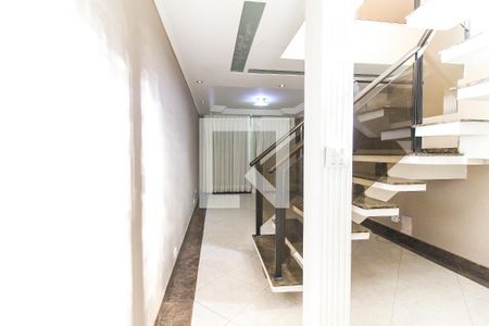 Sala de casa à venda com 2 quartos, 250m² em Parque Cruzeiro do Sul, São Paulo