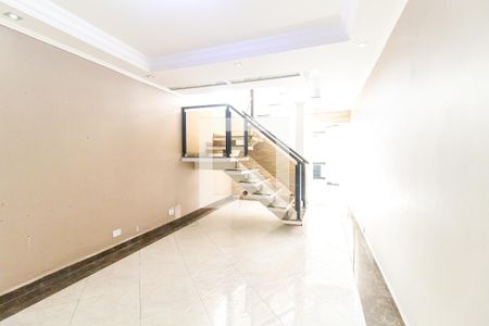 Sala de casa à venda com 2 quartos, 250m² em Parque Cruzeiro do Sul, São Paulo