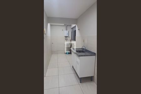 Sala/cozinha de apartamento para alugar com 2 quartos, 47m² em Todos Os Santos, Rio de Janeiro