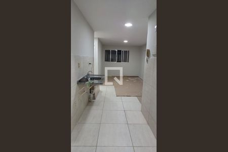 Apartamento para alugar com 2 quartos, 47m² em Todos os Santos, Rio de Janeiro