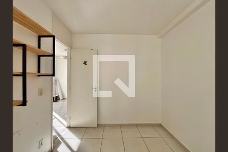 Quarto 1 de apartamento à venda com 2 quartos, 45m² em Vila Marieta, Campinas