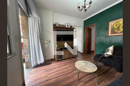 Sala  de casa para alugar com 2 quartos, 70m² em Jardim de Ala, Juiz de Fora