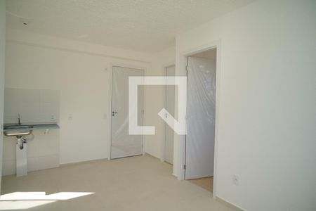 Sala de apartamento para alugar com 2 quartos, 36m² em Várzea das Mocas, São Gonçalo