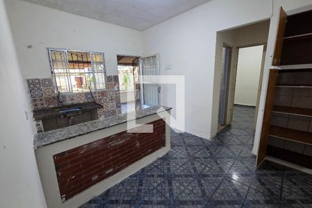 Cozinha de casa para alugar com 2 quartos, 250m² em Jardim Melvi, Praia Grande