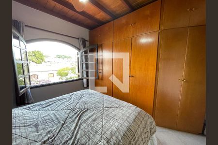 Suíte de casa à venda com 4 quartos, 124m² em Jardim Alvorada (zona Oeste), São Paulo