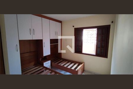 Casa à venda com 3 quartos, 110m² em Vila Mazzei, São Paulo