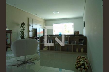 Casa à venda com 3 quartos, 150m² em Vila Metalúrgica, Santo André