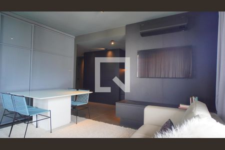 Sala  de apartamento para alugar com 1 quarto, 60m² em Três Figueiras, Porto Alegre