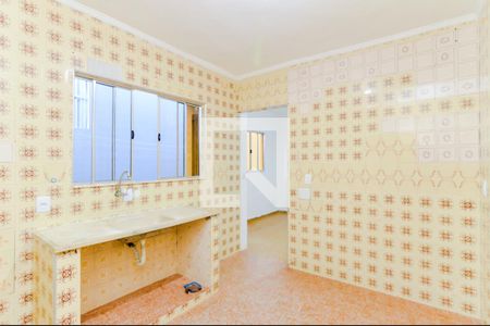 Cozinha de casa para alugar com 1 quarto, 45m² em Jardim Terezopolis, Guarulhos