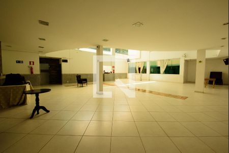 Sala 1 de apartamento para alugar com 1 quarto, 650m² em Jardim Riacho das Pedras, Contagem