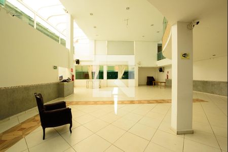 Sala 1 de apartamento para alugar com 1 quarto, 650m² em Jardim Riacho das Pedras, Contagem