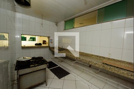 Cozinha de apartamento para alugar com 1 quarto, 650m² em Jardim Riacho das Pedras, Contagem