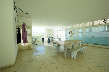 Sala 1 de apartamento para alugar com 1 quarto, 580m² em Jardim Riacho das Pedras, Contagem
