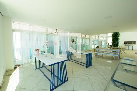 Sala 1 de apartamento para alugar com 1 quarto, 580m² em Jardim Riacho das Pedras, Contagem