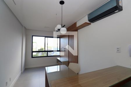 Sala de apartamento para alugar com 1 quarto, 30m² em Imbuí, Salvador