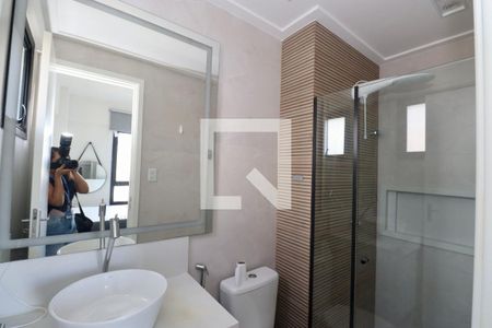 Banheiro de apartamento para alugar com 1 quarto, 30m² em Imbuí, Salvador