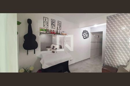 Casa à venda com 4 quartos, 74m² em Padroeira, Osasco