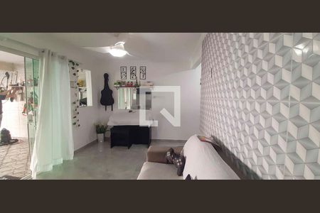 Casa à venda com 4 quartos, 74m² em Padroeira, Osasco